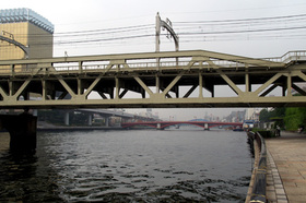 2007_p7129162
