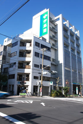 2007_pb134008